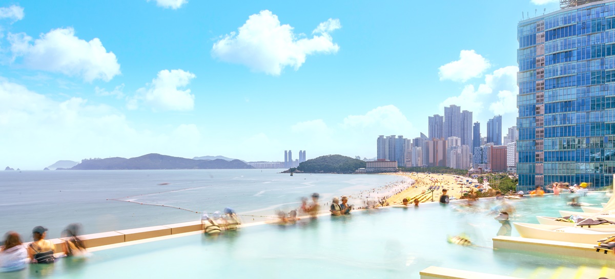 Haeundae's Premium Ocean View Escape: Club D Oasis Spa & Water Park